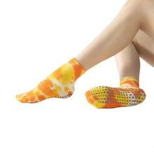 Load image into Gallery viewer, Tie Dye Anti-slip Quarter Length Socks
